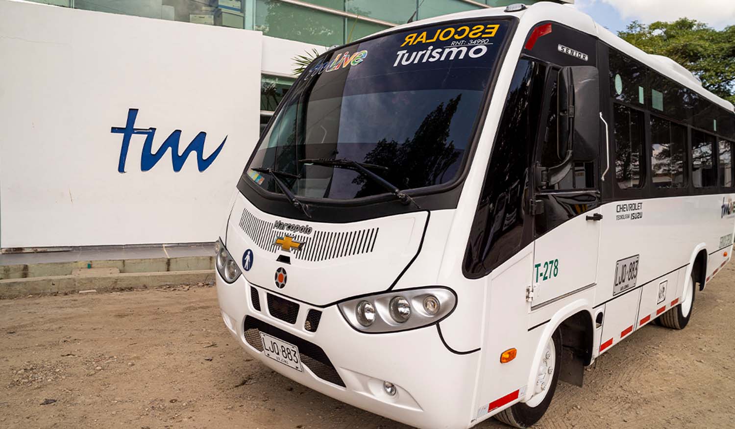 Buseta Letrero Busetas Para Transporte Turistico En Cartagena - TRANSMAMONAL